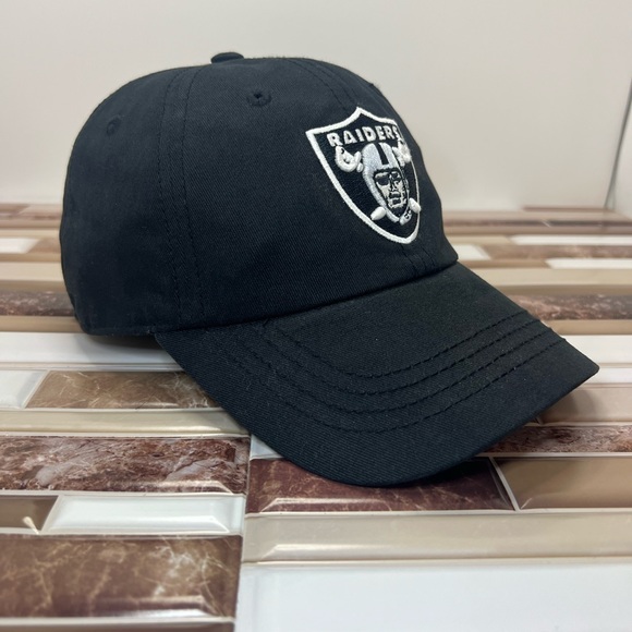 Women's Las Vegas Raiders '47 Black Miata Clean Up Primary Adjustable Hat - Picture 4 of 10
